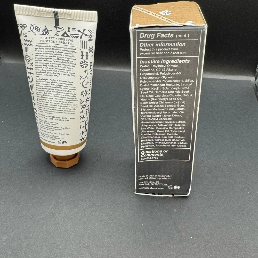 Drunk Elephant Umbra Cocoa Mineral Cream SPF 30 - Picture 2 of 9